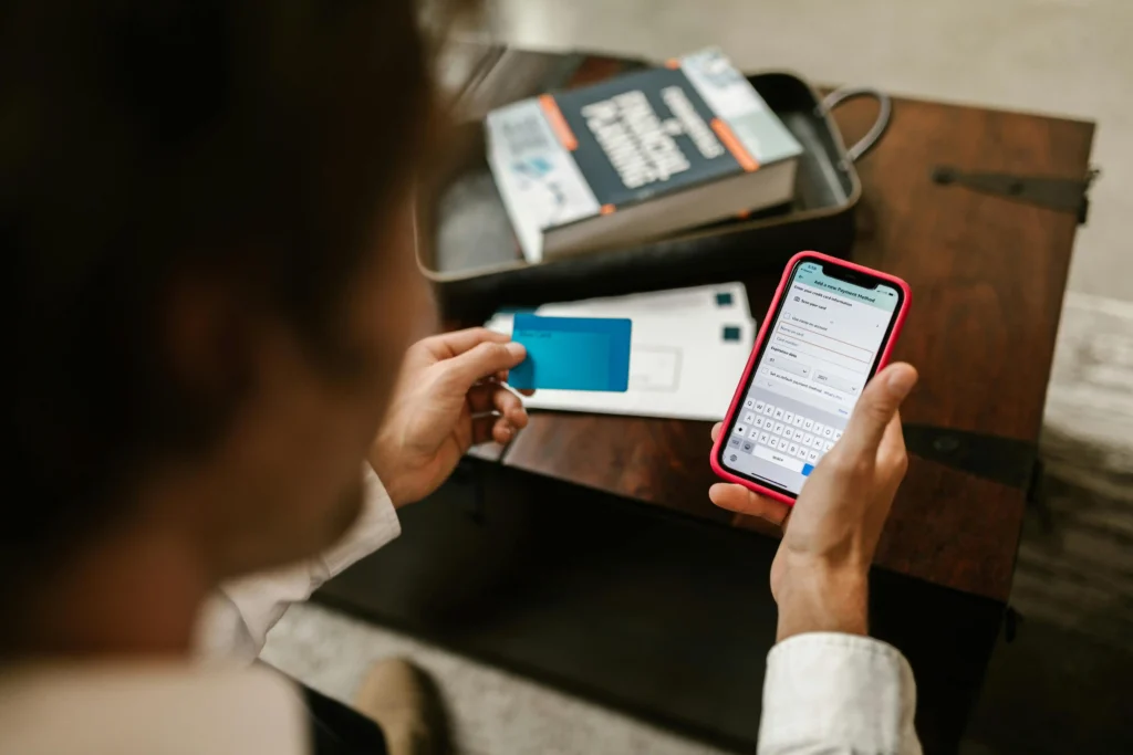 analyse des dépenses mensuelles sur application bancaire